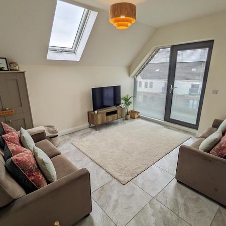 Hatherans Penthouse Портстюърт Екстериор снимка